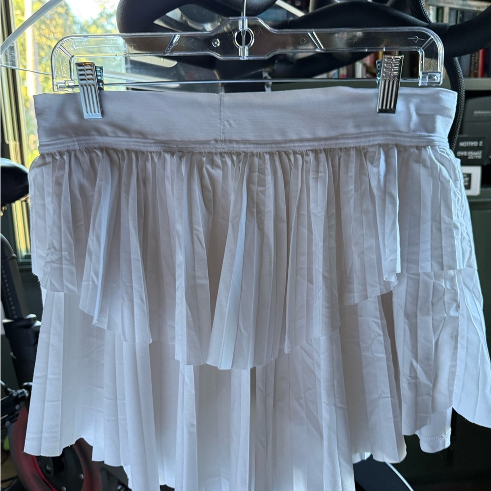 Nike Women's White Pleated Tennis Skirt - Picture 2 of 3